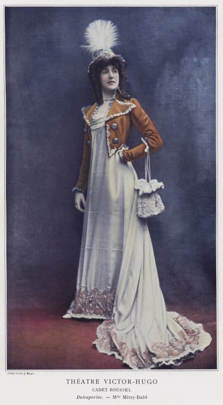 Mademoiselle Mitzy-Dalti Delvaporinena Cadet Rousselissa (värillinen kuva) tekijältä French Photographer
