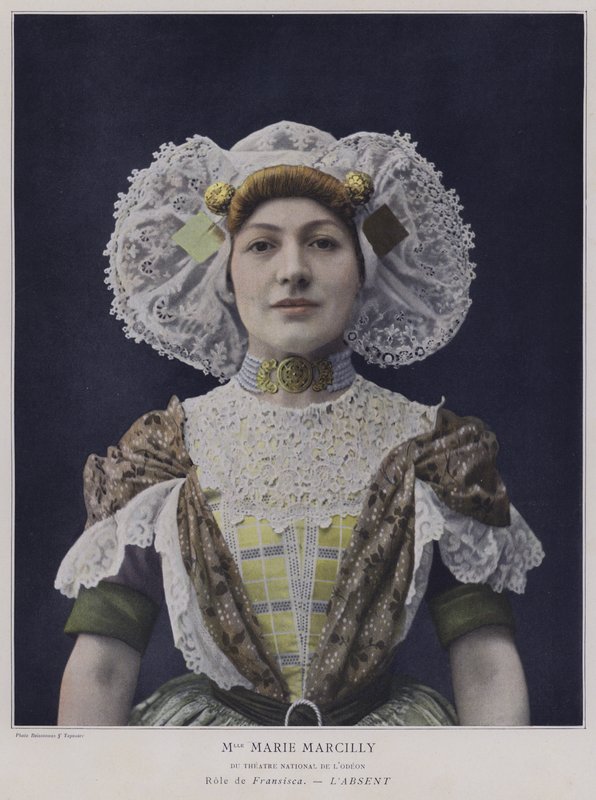 Marie Marcilly Franciscana LAbsentissa (värillinen kuva) tekijältä French Photographer