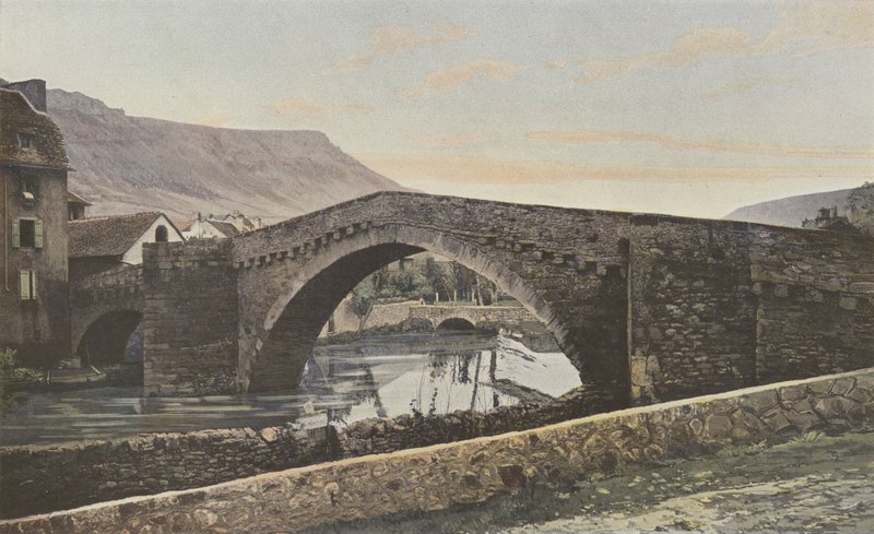 Mende, Pont Notre-Dame, tontilla tekijältä French Photographer