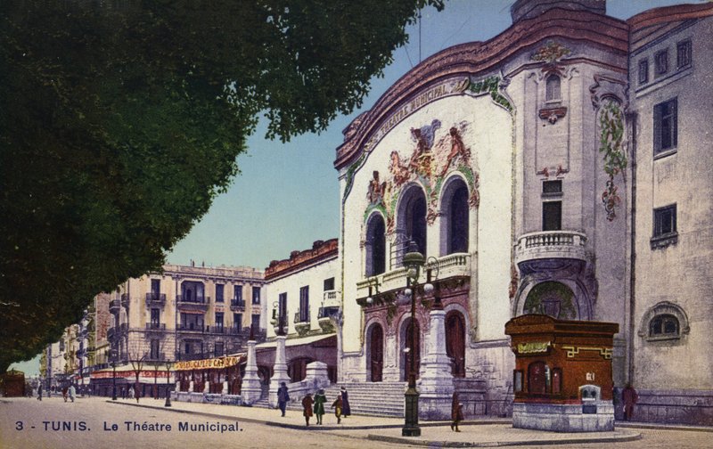 Kaupunginteatteri, Tunis, Tunisia (värillinen kuva) tekijältä French Photographer