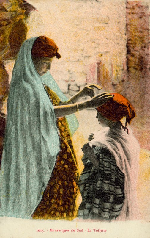 Musliminainen ja lapsi (värillinen kuva) tekijältä French Photographer