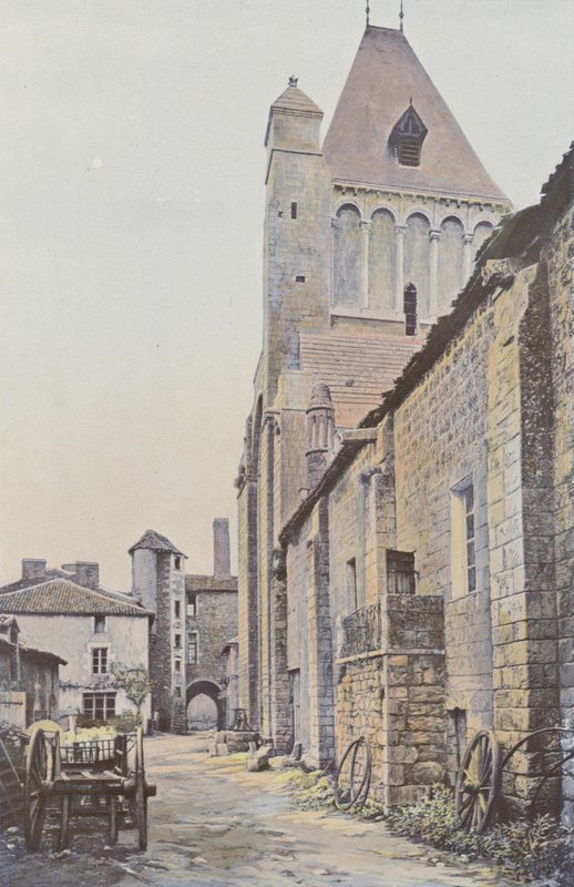 Nouaille, Old Abbey tekijältä French Photographer