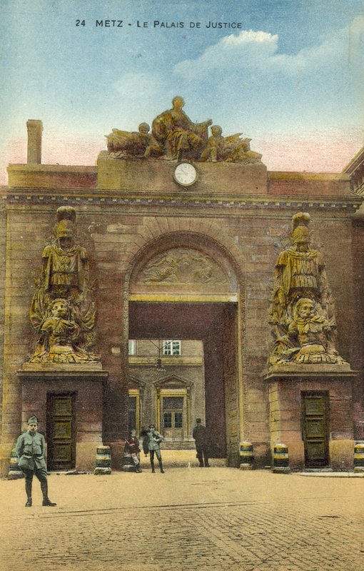 Oikeuspalatsi, Metz (värikuva) tekijältä French Photographer