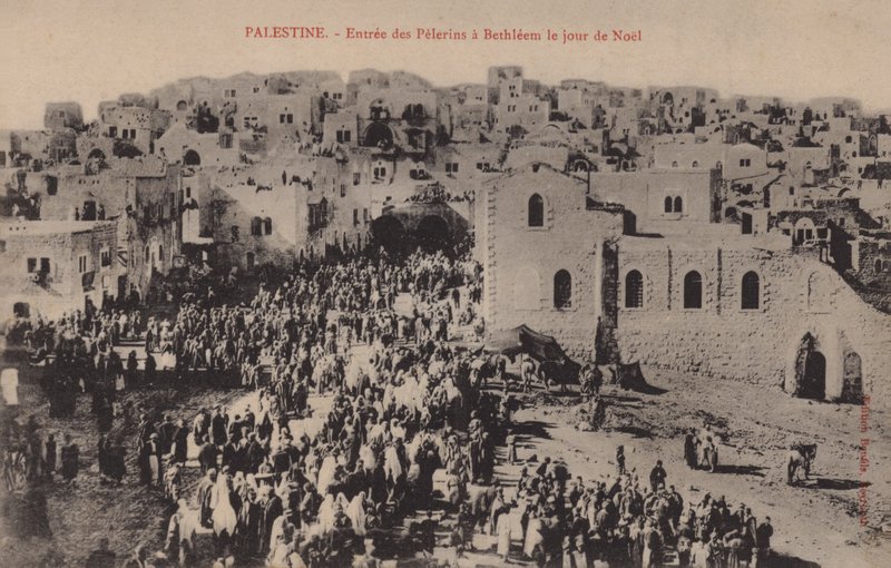 Palestiina, pyhiinvaeltajien saapuminen Betlehemiin joulupäivänä tekijältä French Photographer