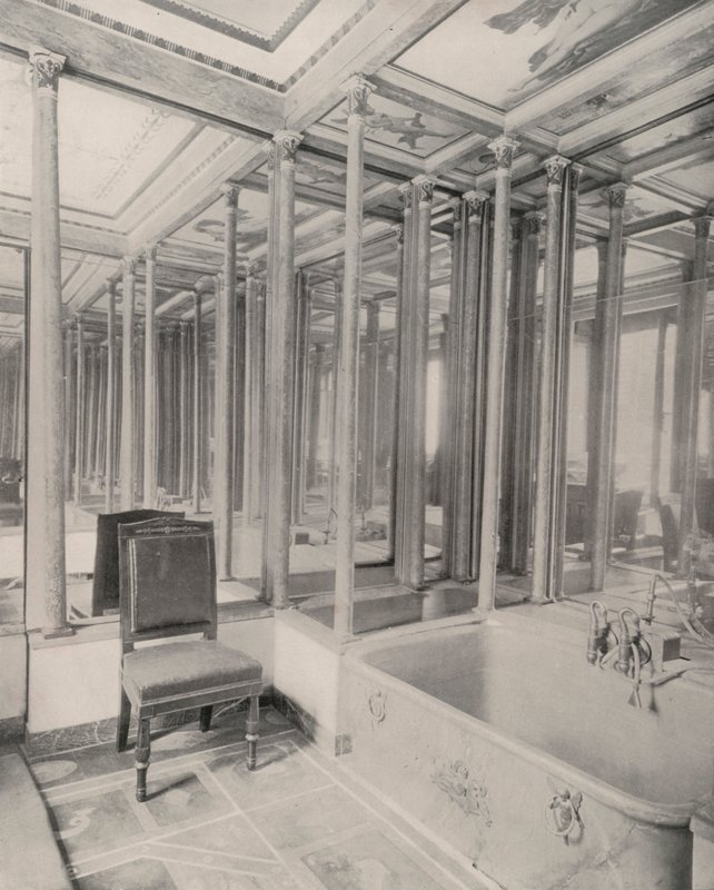 Pariisi: Bath-Room, Saksan suurlähetystörakennus (m/w kuva) tekijältä French Photographer