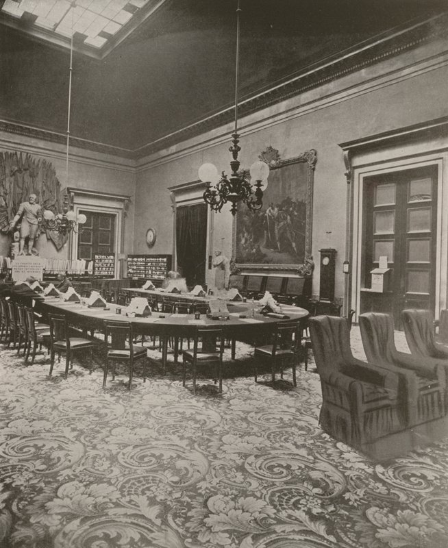 Pariisi: edustajainhuone, Salle des Conferences (m/v kuva) tekijältä French Photographer