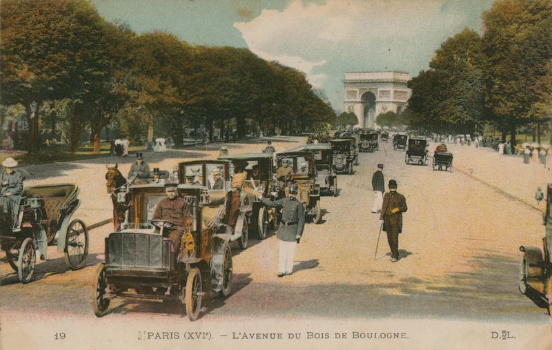 Pariisi, Avenue du Bois de Boulogne. Postikortti lähetetty 1913. tekijältä French Photographer