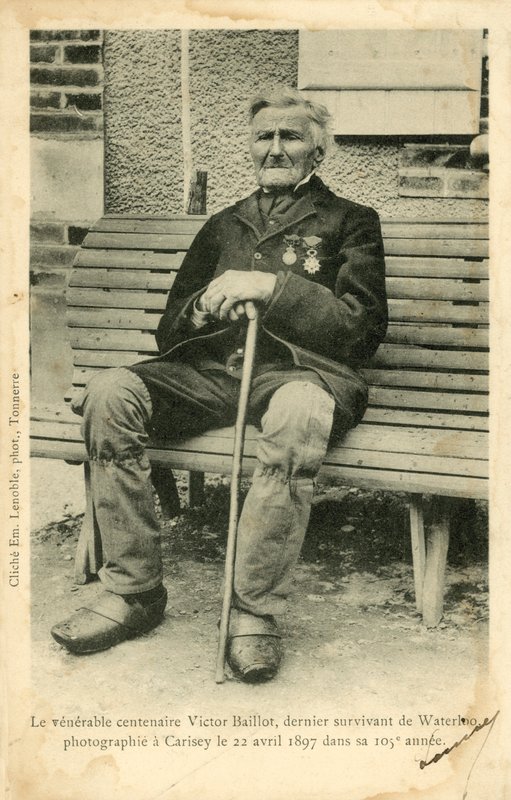 Victor Baillot, viimeinen Waterloon taistelusta selvinnyt, valokuvattu Cariseyssa 22. huhtikuuta? tekijältä French Photographer