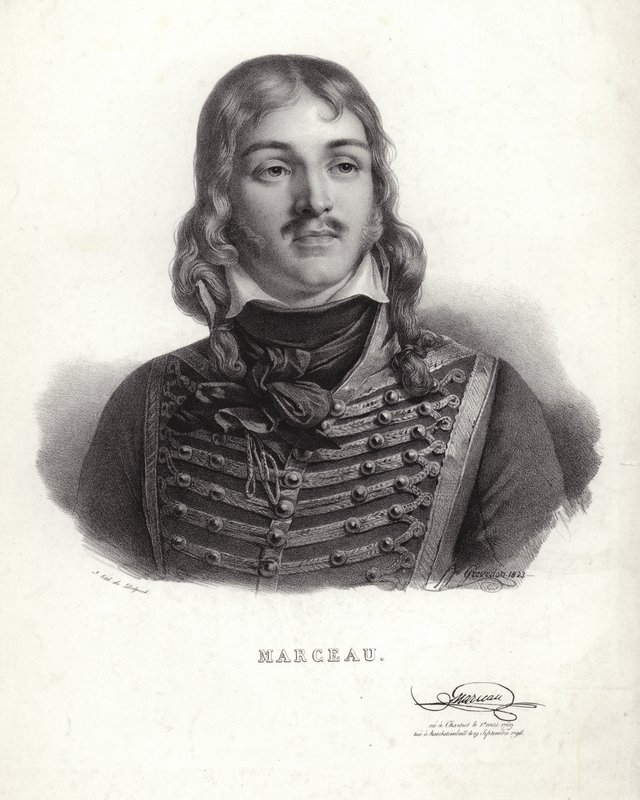 Marceau tekijältä French School