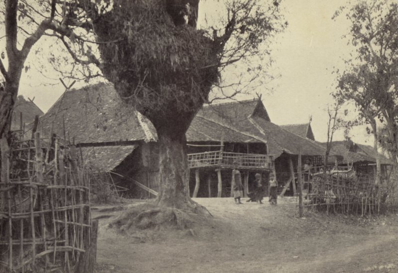 Burma: Kengtungissa (m/w kuva) tekijältä Georges Bertin Scott