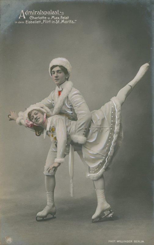 Postikortti luistelijoista, lähetetty vuonna 1913 (käsiväritetty kuva). tekijältä German Photographer