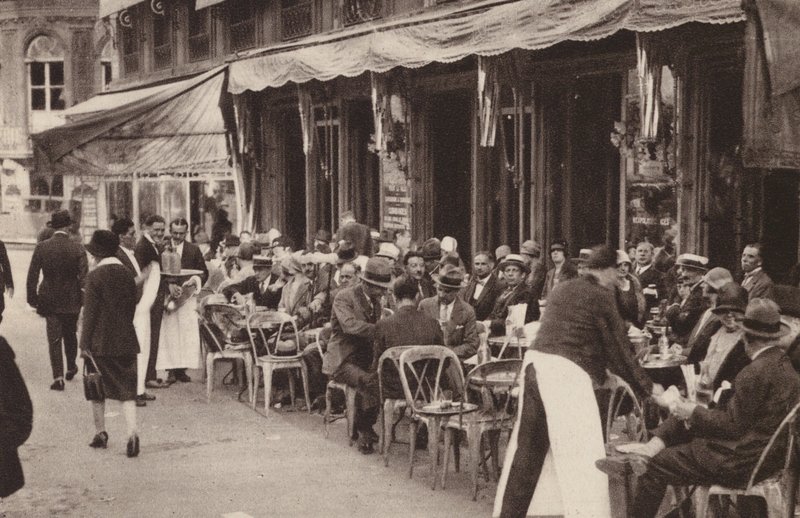 Pariisi: Un cafe bien parisine, L