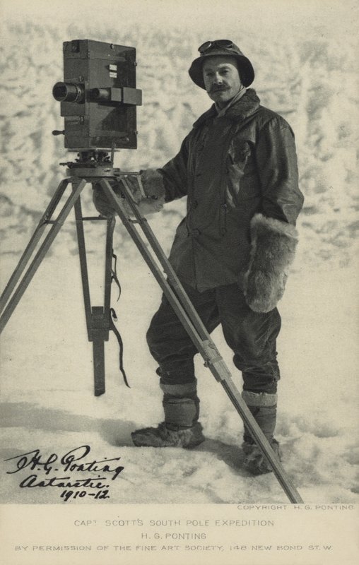Kapteeni Scottin etelänavan retkikunta. H G Ponting tekijältä Herbert Ponting