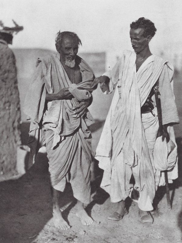 Afrikka: Nubian autiomaassa (s/w-kuva). tekijältä Hugo Adolf Bernatzik