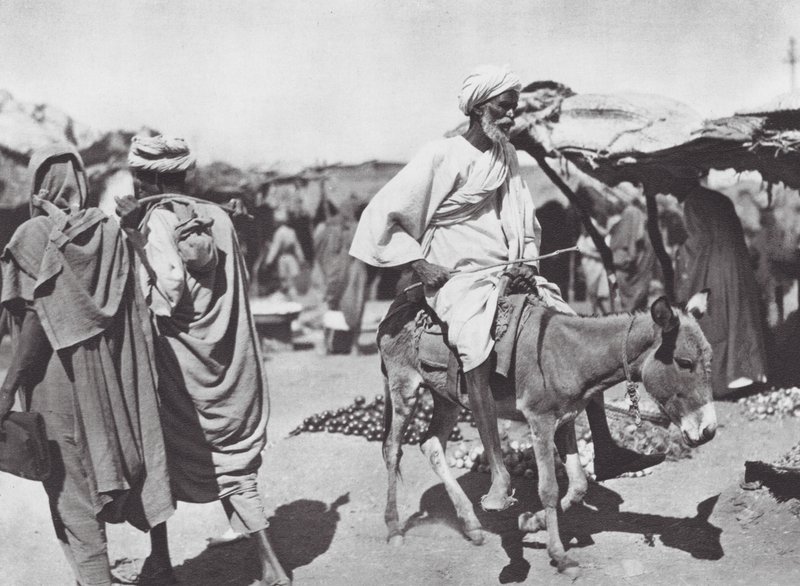 Afrikka: Omdurmanin hedelmämarkkinat (s/w-kuva). tekijältä Hugo Adolf Bernatzik