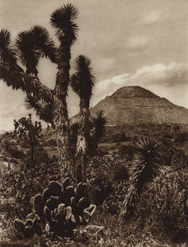 Meksiko: San Juan Teotihuacan, Kuupyramidi (s/w-kuva) tekijältä Hugo Brehme
