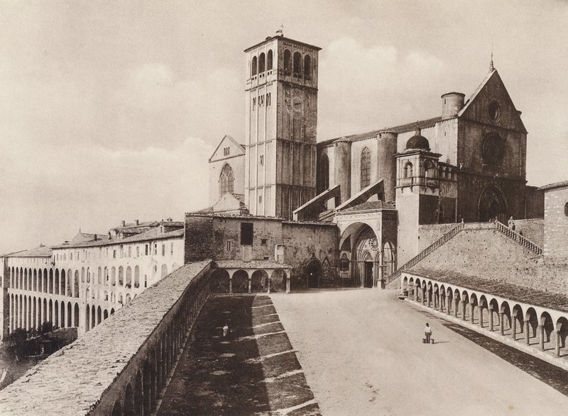 Assisi: Basilica of San Francesco (m/w kuva) tekijältä Italian Photographer