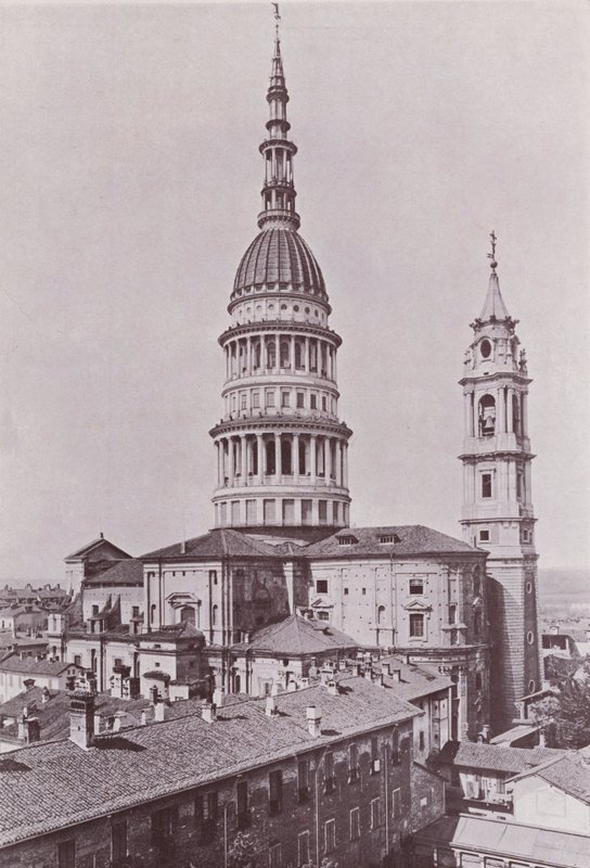 Italia: Novara, San Gaudenzio (b/w kuva) tekijältä Italian Photographer