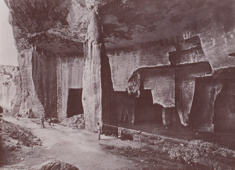 Italia: Syracuse, Latomia del Paradiso (m/w kuva) tekijältä Italian Photographer