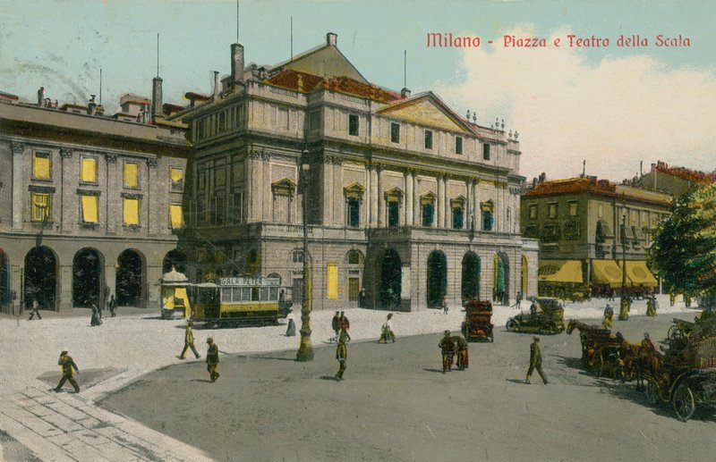 Milano - Piazza ja Teatro alla Scala. Postikortti lähetetty 1913. tekijältä Italian Photographer