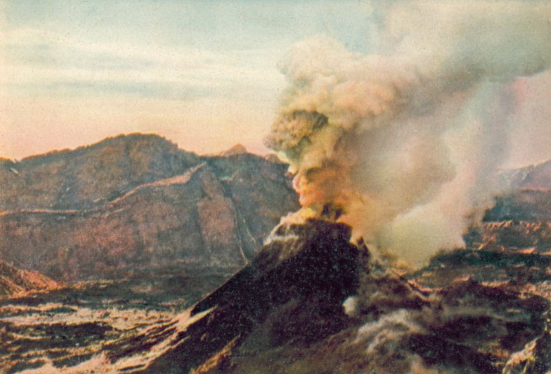 Napoli / Napoli: Vesuvius purkautuu (värikuva) tekijältä Italian Photographer