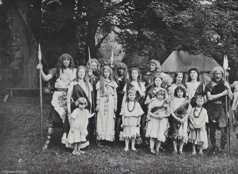 Sherborne-näyttely, englantilainen päällikkö, heimomiehet ja perheet tekijältä J. Benjamin Stone