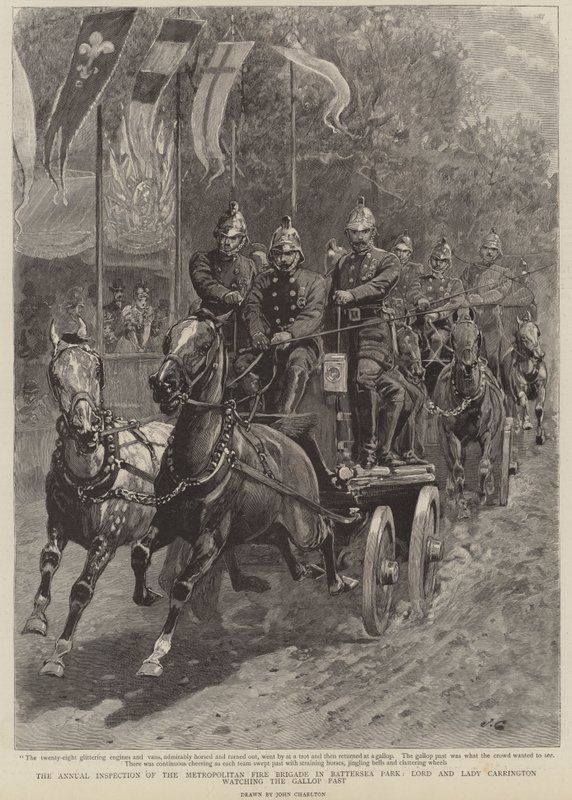 Metropolitan Fire Brigaden vuotuinen tarkastus Battersea Parkissa, Lord ja Lady Carrington katsomassa laukkaa ohi tekijältä John Charlton