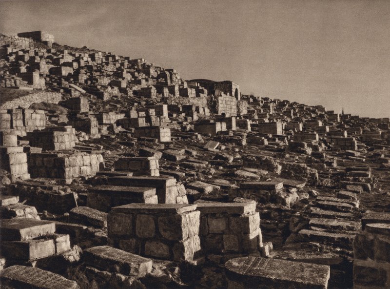 Jerusalem, Joosafatin laakso juutalaisten haudoilla (m/w kuva) tekijältä Karl Grober