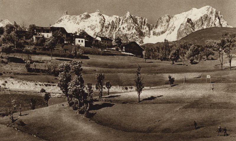 Italia: Catena del M Bianco lähellä Pre St Didier -kuvaa (valkoinen kuva) tekijältä Kurt Hielscher
