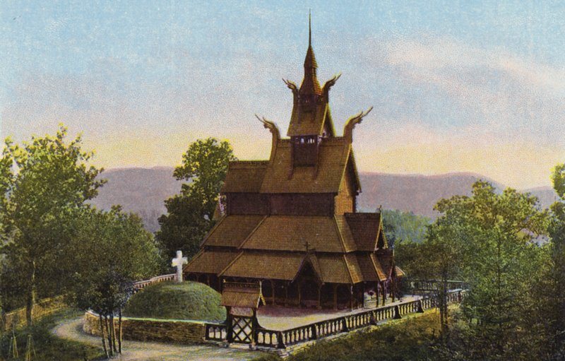 Norge / Norja: Fantoft Stavkirke (värillinen kuva). tekijältä Norwegian Photographer