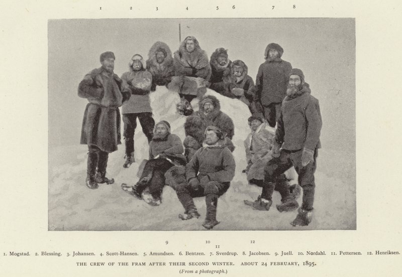 Framin miehistö toisen talven jälkeen, noin 24. helmikuuta 1895 (m/v kuva) tekijältä Norwegian Photographer