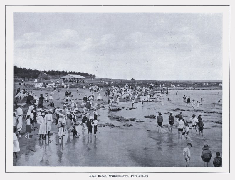 Back Beach, Williamstown, Port Phillip (m/w kuva) tekijältä Photographer Australian
