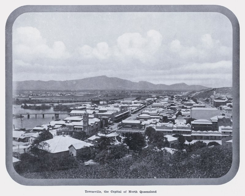 Townsville, Pohjois-Queenslandin pääkaupunki (m/w kuva) tekijältä Photographer Australian