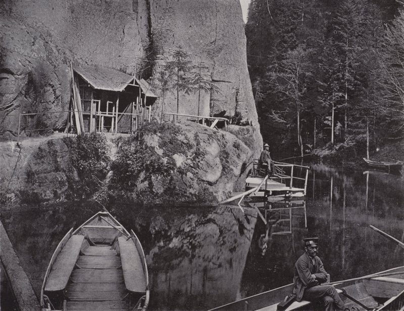 Edmundsklamm, etuveneasema (m/w kuva) tekijältä Photographer German
