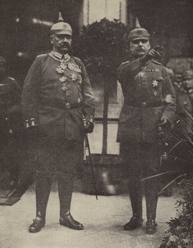 Kenttämarsalkka von Hindenburg ja kenraali Ludendorff, Saksan armeijan komentajat (värilitografia) tekijältä Photographer German