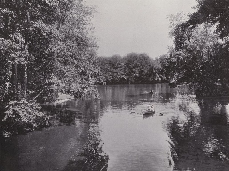 In the Tiergarten, Neuer See (m/w kuva) tekijältä Photographer German