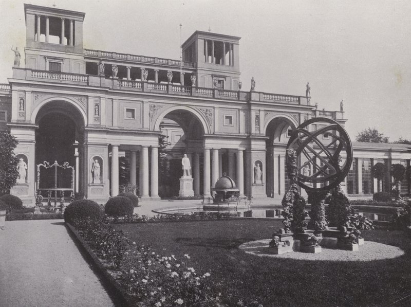 Potsdam, Sanssouci, Orangerie (m/w kuva) tekijältä Photographer German