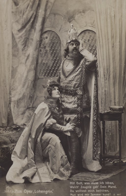 Richard Wagnerin oopperan "Lohengrin" tuotanto (m/v kuva) tekijältä Photographer German