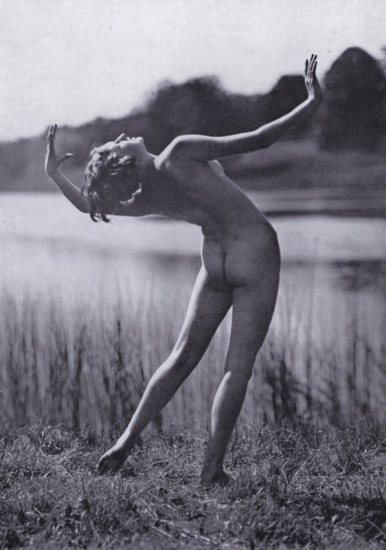 The Body Beautiful, Fyysinen kulttuuri naisille (m/w kuva) tekijältä Photographer German