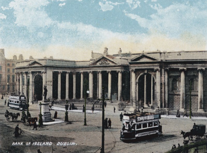 Bank of Ireland, Dublin (värikuva) tekijältä Photographer Irish
