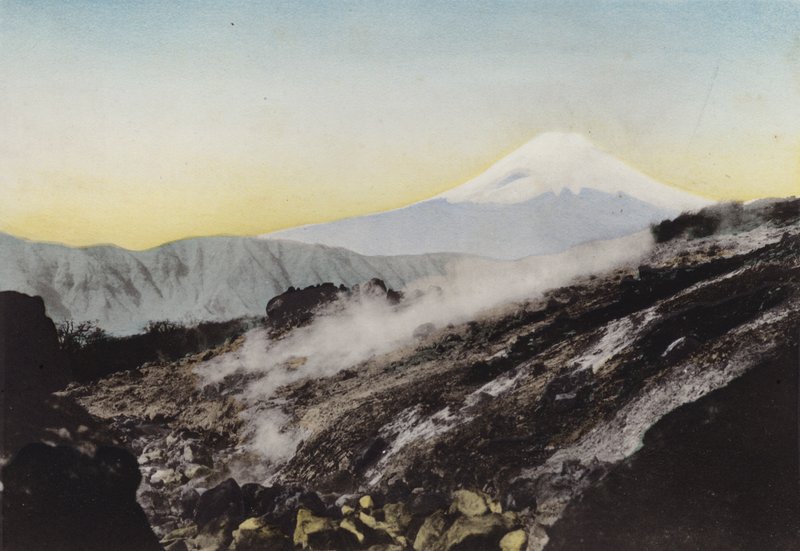 Japani, n. 1912: Fuji Ohwakudanista, Hakone (kuva) tekijältä Photographer Japanese