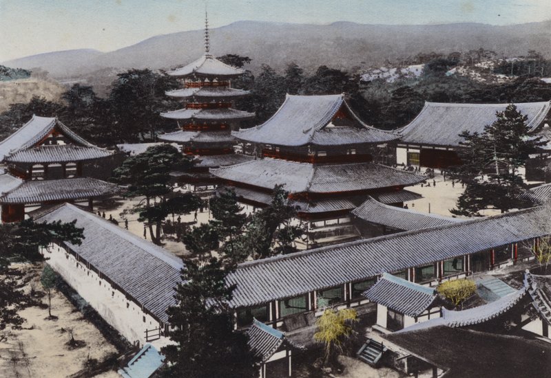 Japani, noin 1912: Horyu-ji, Japanin vanhin buddhalainen temppeli, rakennettu noin 1300 vuotta sitten, Yamato (kuva) tekijältä Photographer Japanese