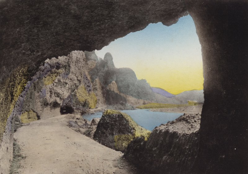 Japani, n. 1912: Yabake, Rohitan maakunta (kuva) tekijältä Photographer Japanese