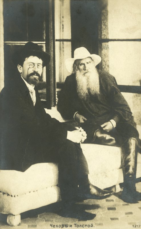 Anton Tšehov ja Leo Tolstoi Jaltassa, Krimillä, 1900 tekijältä Russian Photographer