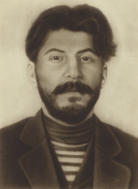 Josif Stalin, Neuvostoliiton johtaja, nuorena miehenä tekijältä Russian Photographer