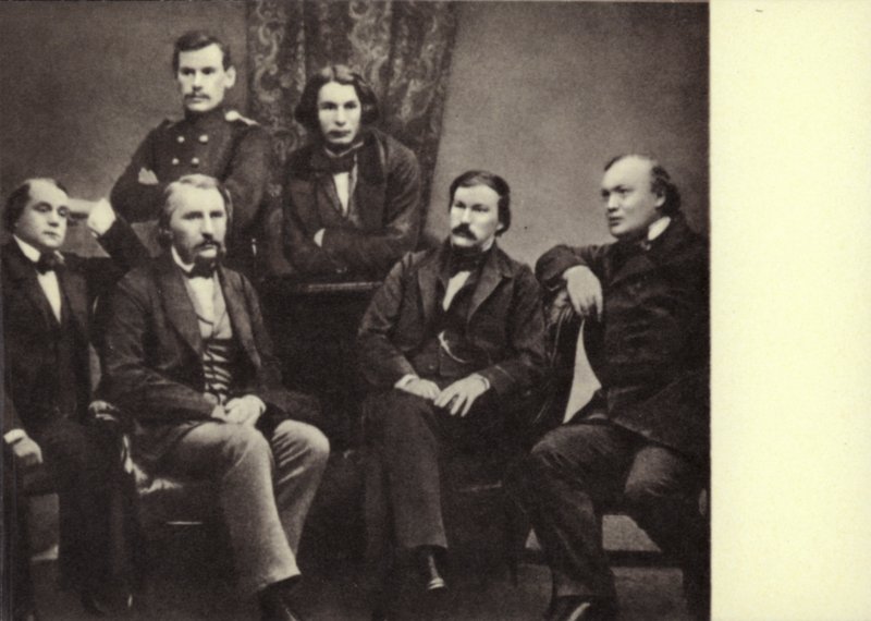L N Tolstoi Sovremennik-lehden kirjoittajien ja avustajien kanssa, Pietari tekijältä Russian Photographer