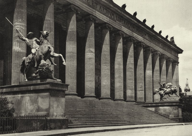 Berliini: Altes-museo; Vanha museo (m/w kuva) tekijältä Sasha Stone