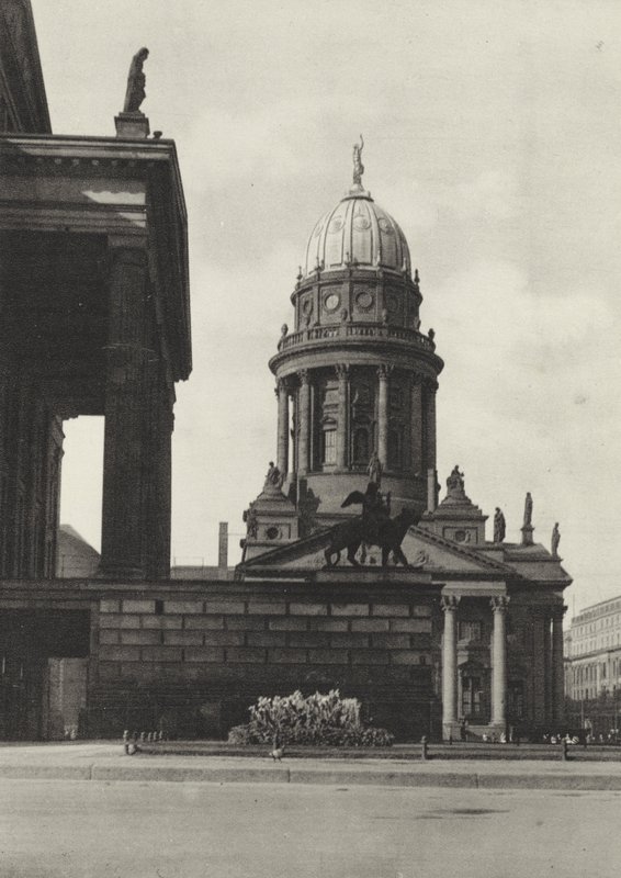 Berliini: Gendarmenmarkt (m/w kuva) tekijältä Sasha Stone