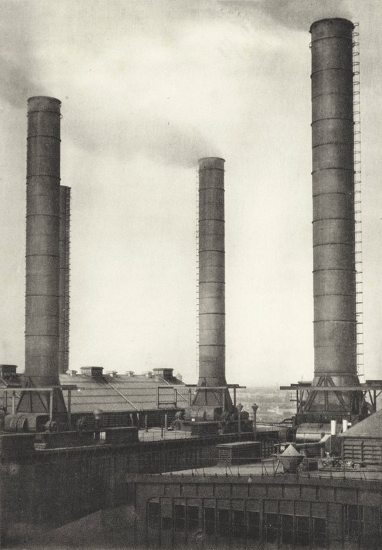 Berliini: Grosskraftwerk Klingenberg; Suuri voimalaitos Klingenberg (m/w kuva) tekijältä Sasha Stone