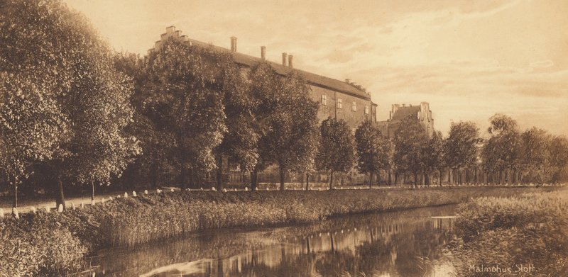 Malmö: Malmohusin linna (s/w-kuva) tekijältä Swedish Photographer